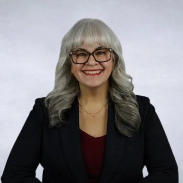 Angie Carraway campaign headshot
