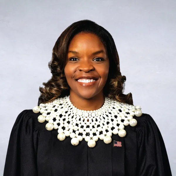 Toni Wallace campaign headshot